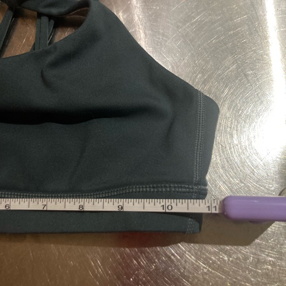 Lululemon bra - Picture 3 of 4